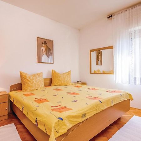 Beautiful Apartment In نوفي فينودولسكي المظهر الخارجي الصورة