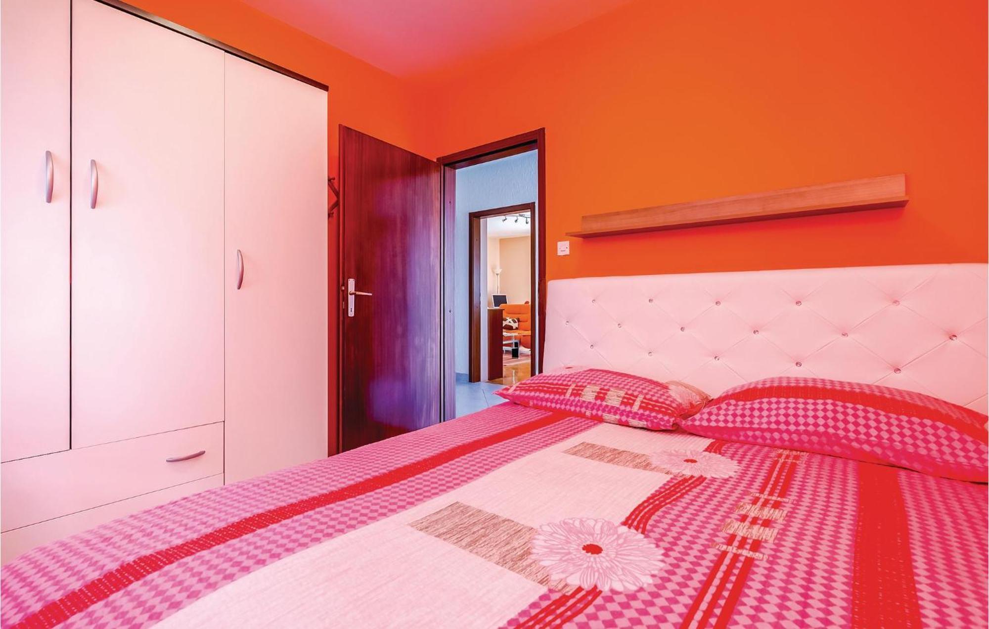 Beautiful Apartment In نوفي فينودولسكي المظهر الخارجي الصورة