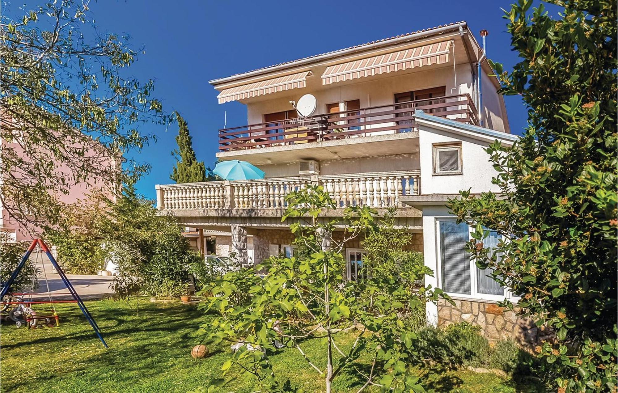 Beautiful Apartment In نوفي فينودولسكي المظهر الخارجي الصورة